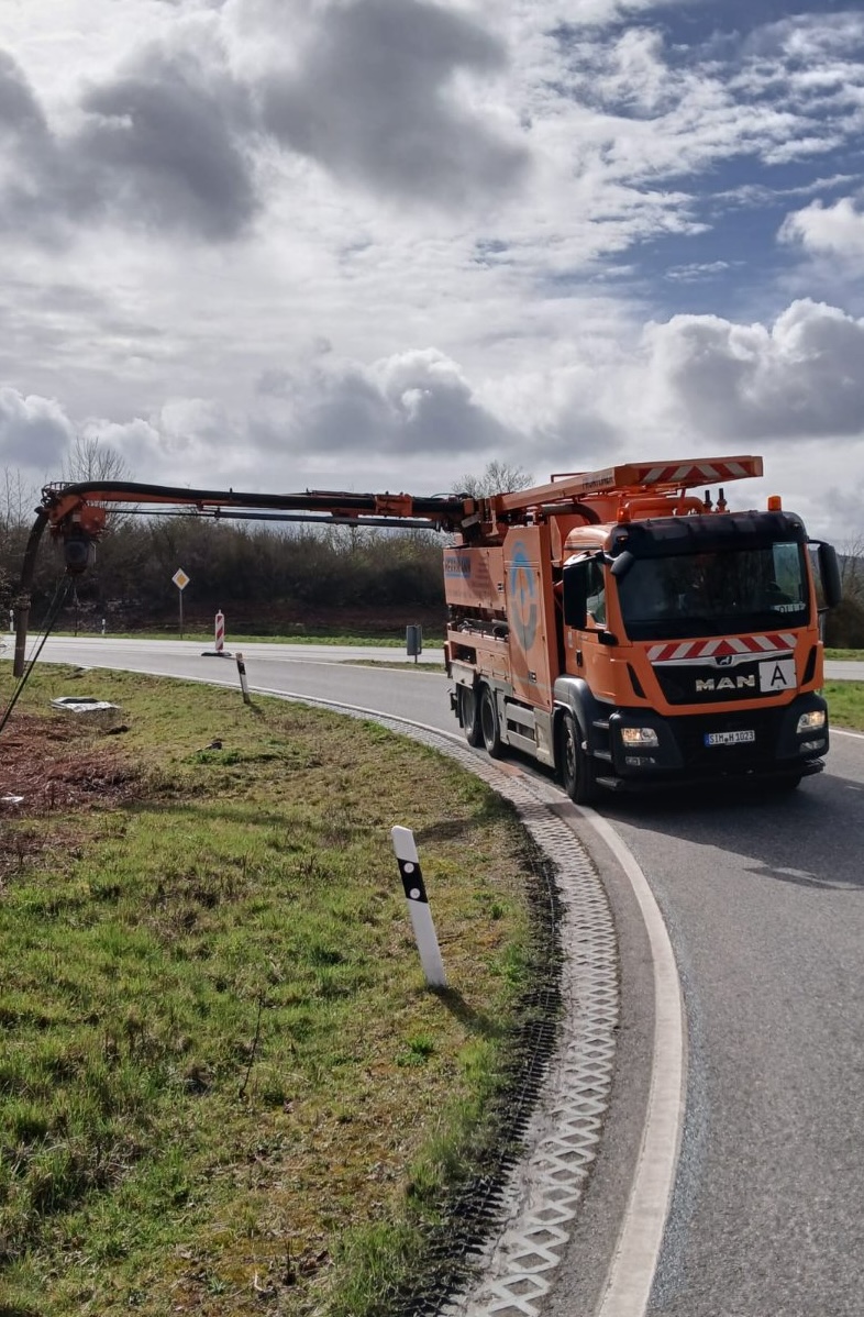Fahrzeug für Saug- und Spülarbeiten von Gebrüder Herrmann